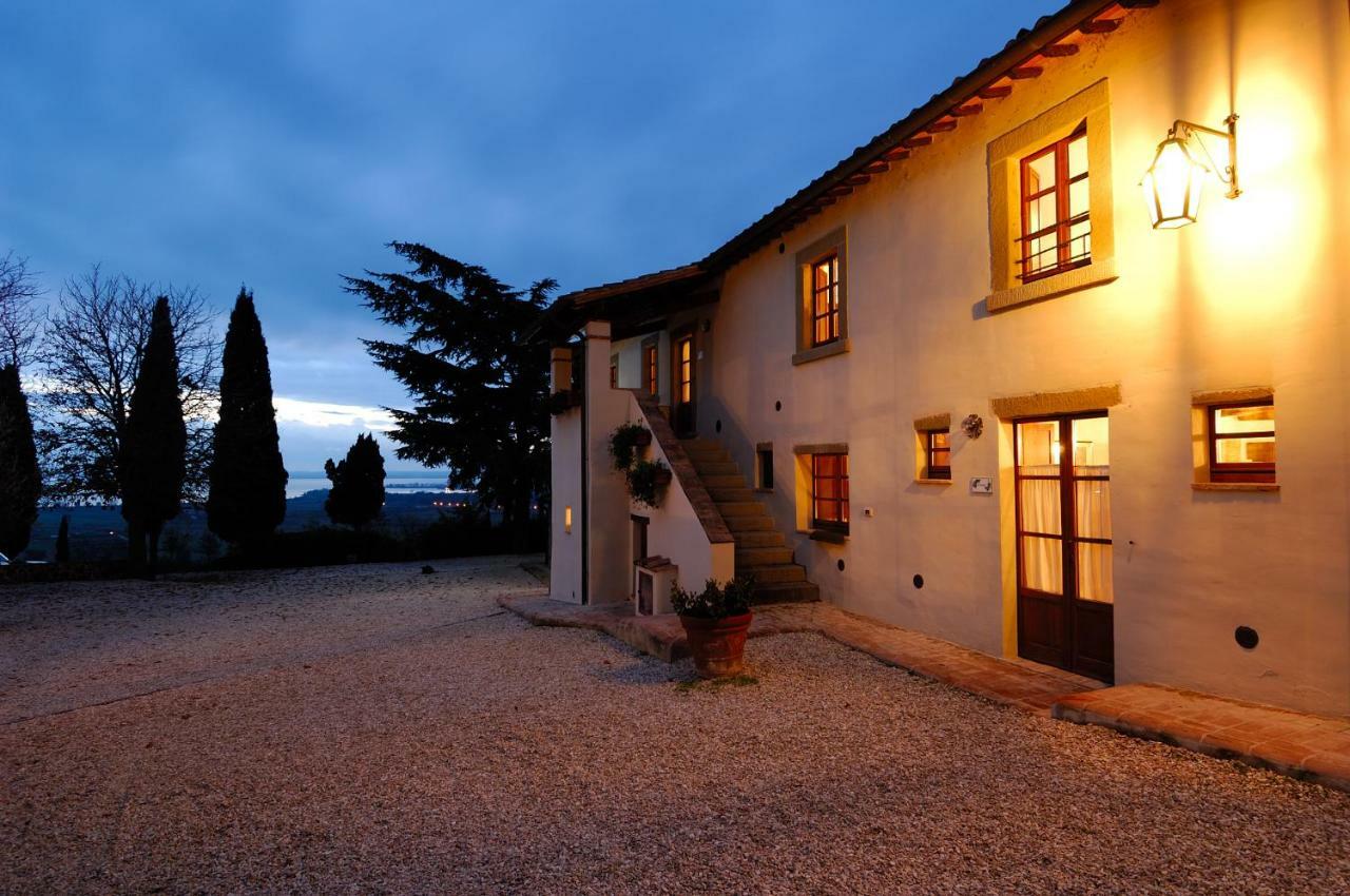 Relais Borgo Torale Otel Passignano sul Trasimeno Dış mekan fotoğraf